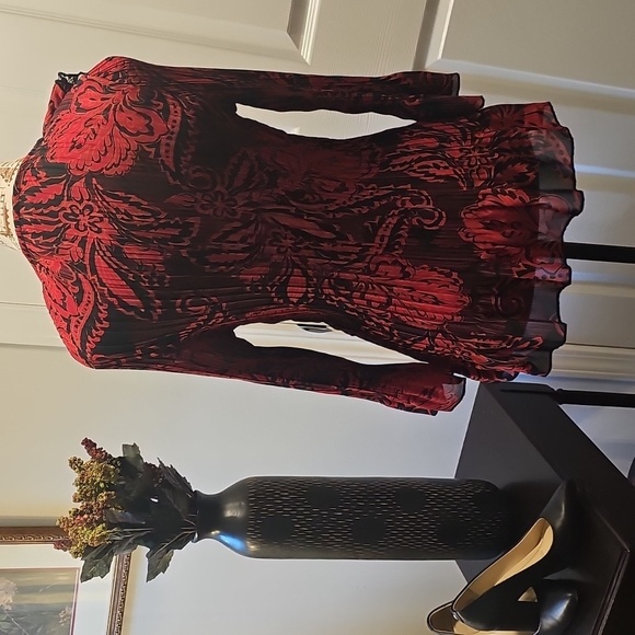 Cato Red and Black V-Neck, Floral Long Sleeve Ruffled Shirt, Indonesia, Size M - Picture 3 of 10